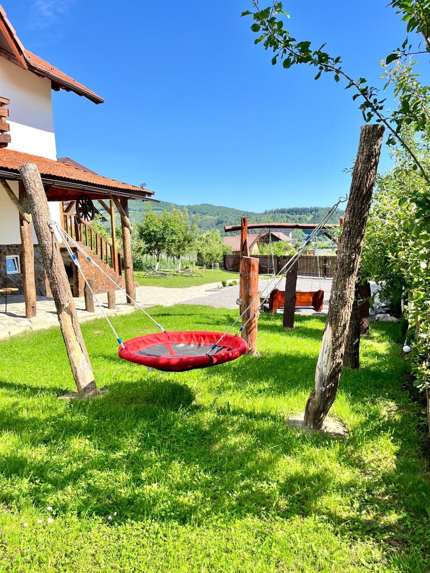 Casa De Sub Hora Villa Zarnesti Ngoại thất bức ảnh